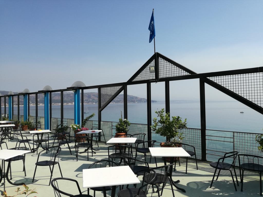 San Domenico Hotel سوفيراتو مارينا المظهر الخارجي الصورة