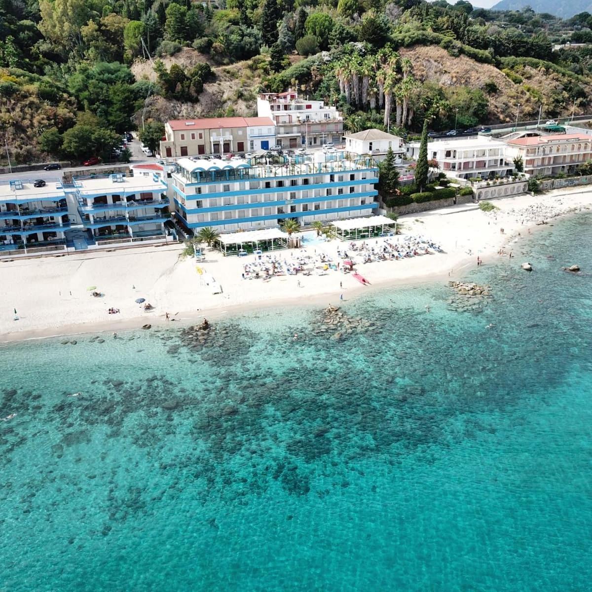 San Domenico Hotel سوفيراتو مارينا المظهر الخارجي الصورة